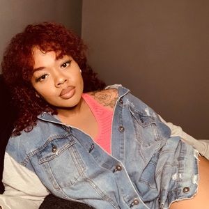 Meet your Posher, Aasha